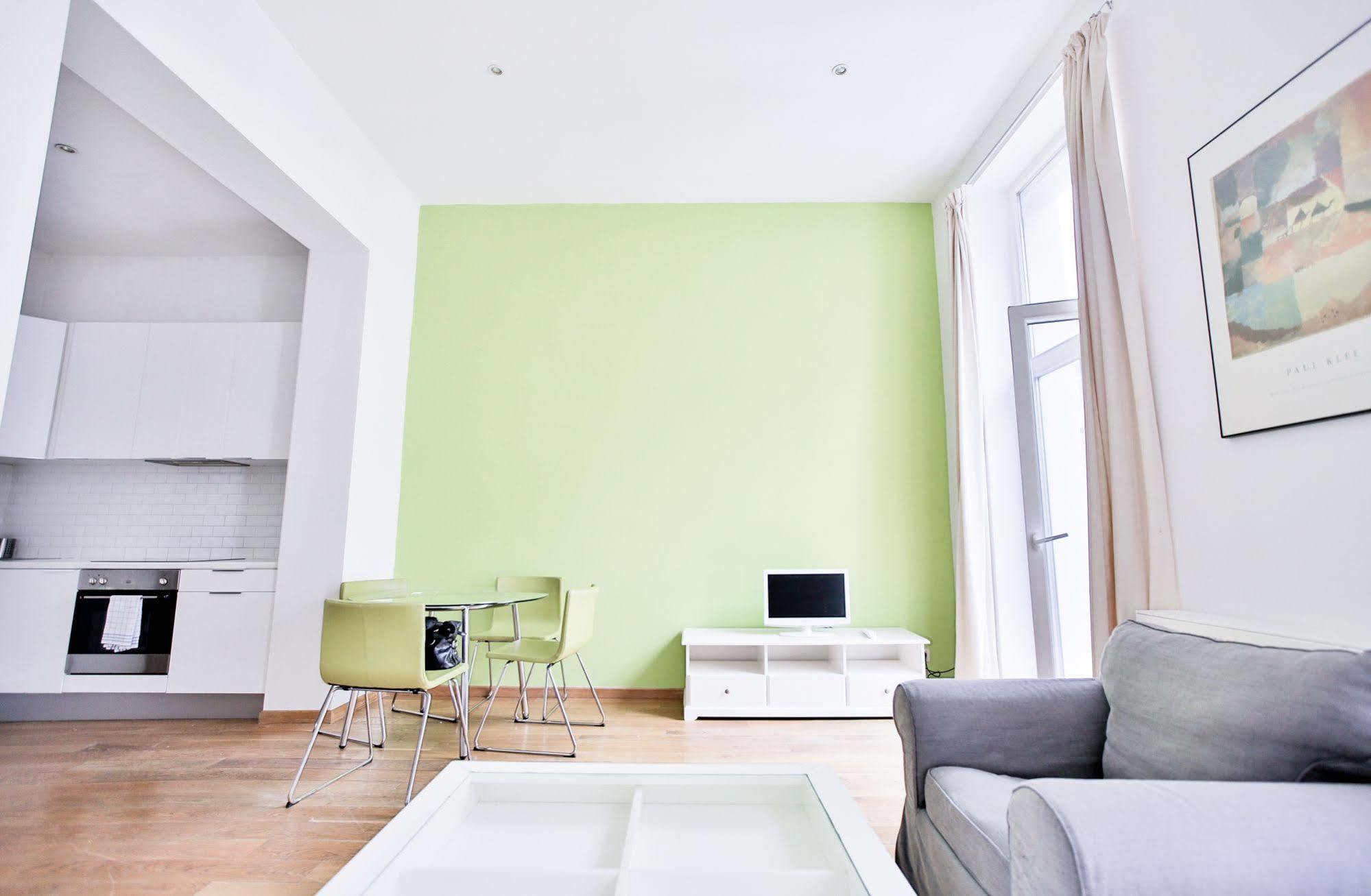 Louise Uptown Apartments 布鲁塞尔 外观 照片