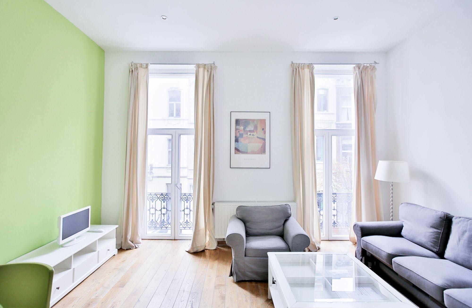 Louise Uptown Apartments 布鲁塞尔 外观 照片